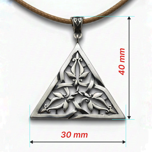Armenian Ornament triangle